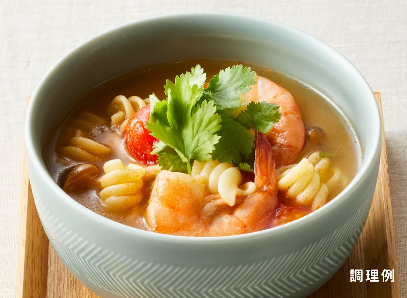 IQFバラ凍結パスタ使用トムヤムスープパスタ